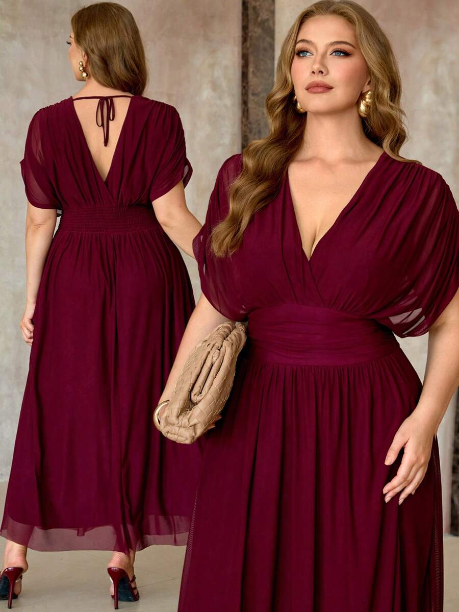 SHEIN Roveilla فستان ماكسي للمقاسات الكبيرة بأكمام قصيرة وربطات كتف