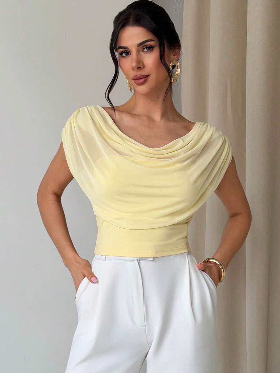 SHEIN Firerie تي شيرت بياقة شبك مكشكشة وقصة ضيقة بلون أصفر