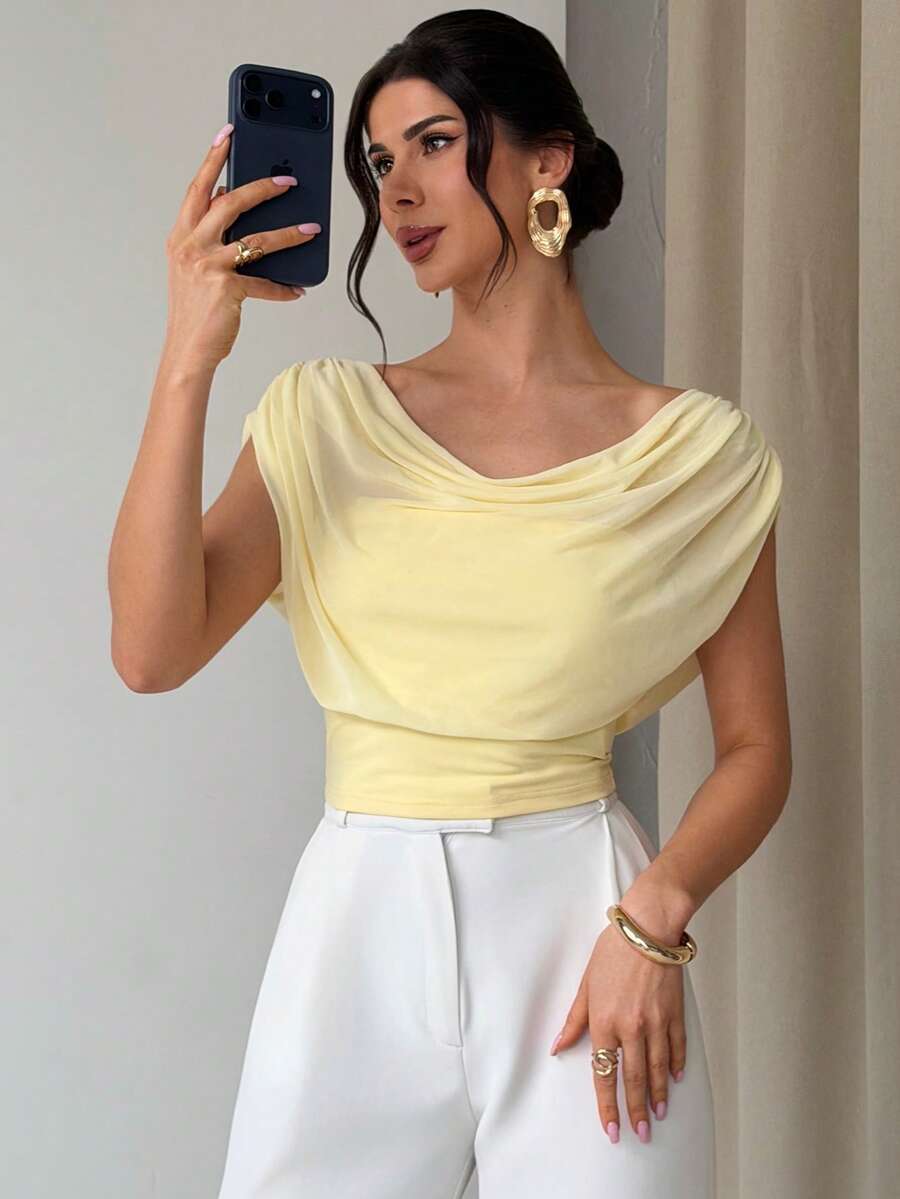 SHEIN Firerie تي شيرت بياقة شبك مكشكشة وقصة ضيقة بلون أصفر