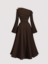 SHEIN MOD فستان بني بكتف واحد وتصميم غير متماثل أنيق