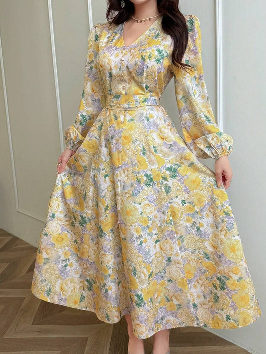 SHEIN Feyla فستان بأكمام طويلة بخصر مشدود بطبعة زهور فرنسية