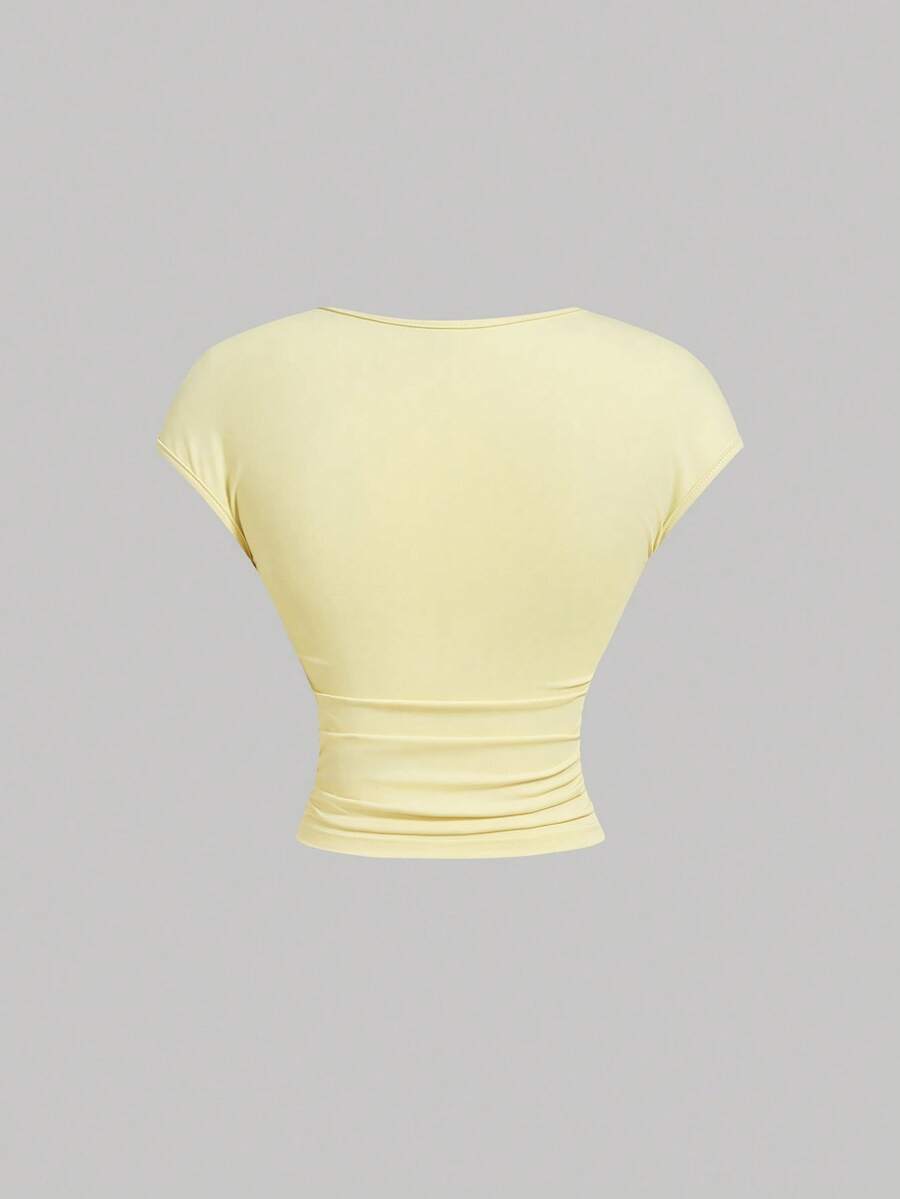 SHEIN MOD تي شيرت بلون أصفر فاتح مجعد ضيق كاجوال