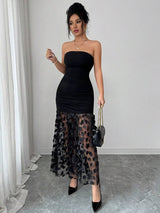 SHEIN RAFFERIZA فستان سهرة أسود مكشكش الخصر بدون أكتاف بتصميم زهور وشبك