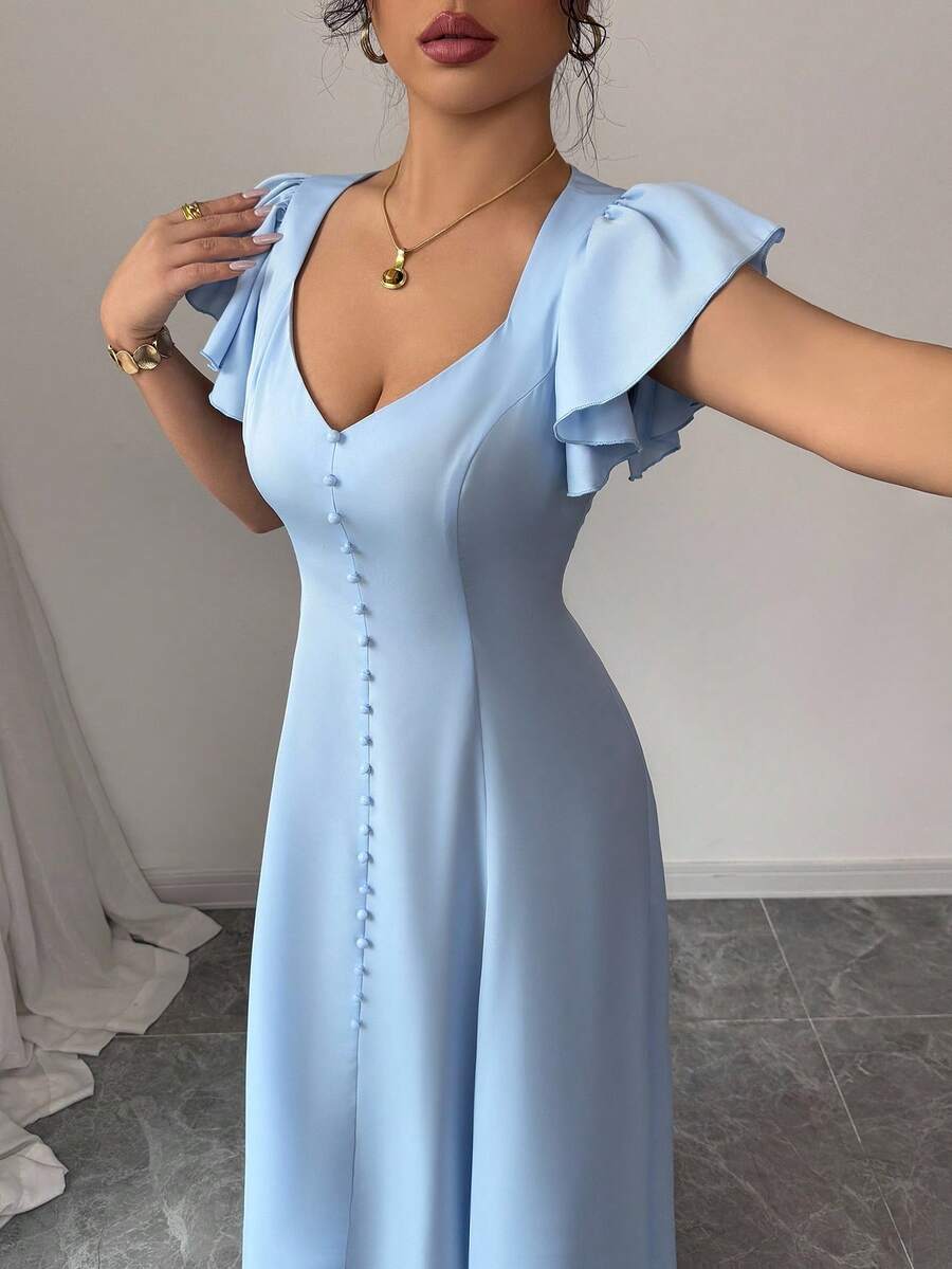 SHEIN LUNE فستان أزرق أنيق برقبة قلب وأكمام قصيرة بقصة ضيقة