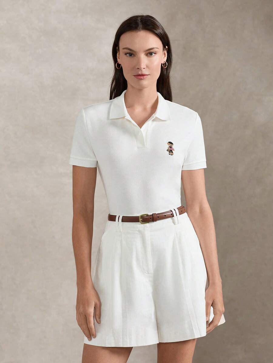 SHEIN Briarwyn تي شيرت بولو أبيض بأكمام قصيرة وتطريز دب