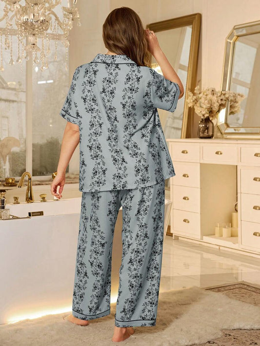 SHEIN MuseNap CURVE بيجامة نسائية للمقاسات الكبيرة بأكمام قصيرة بطبعات زهرية