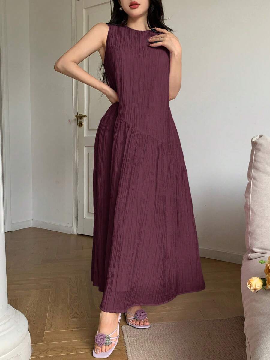 SHEIN فستان فضفاض بدون أكمام بتصميم غير متماثل مريح