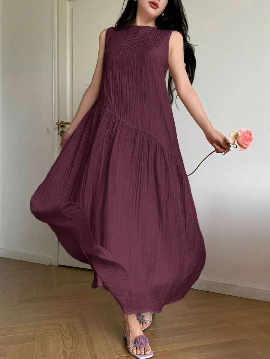 SHEIN فستان فضفاض بدون أكمام بتصميم غير متماثل مريح