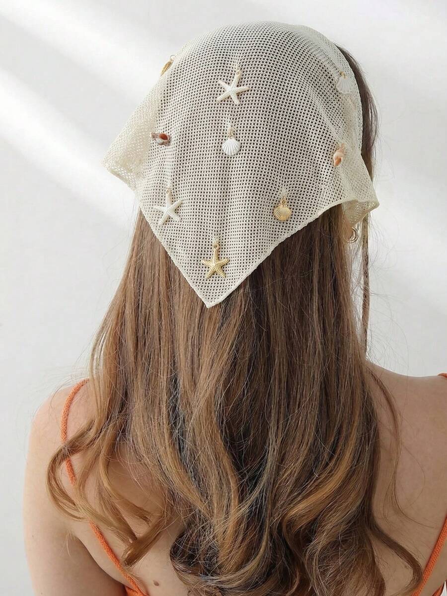 SHEIN وشاح رأس كروشيه شبكي مزين بنجوم البحر والأصداف