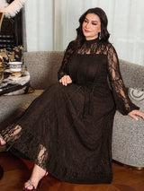 SHEIN Modelyn فستان للمقاس الكبير سادة بأكمام دانتيل طويلة وخصر مشدود