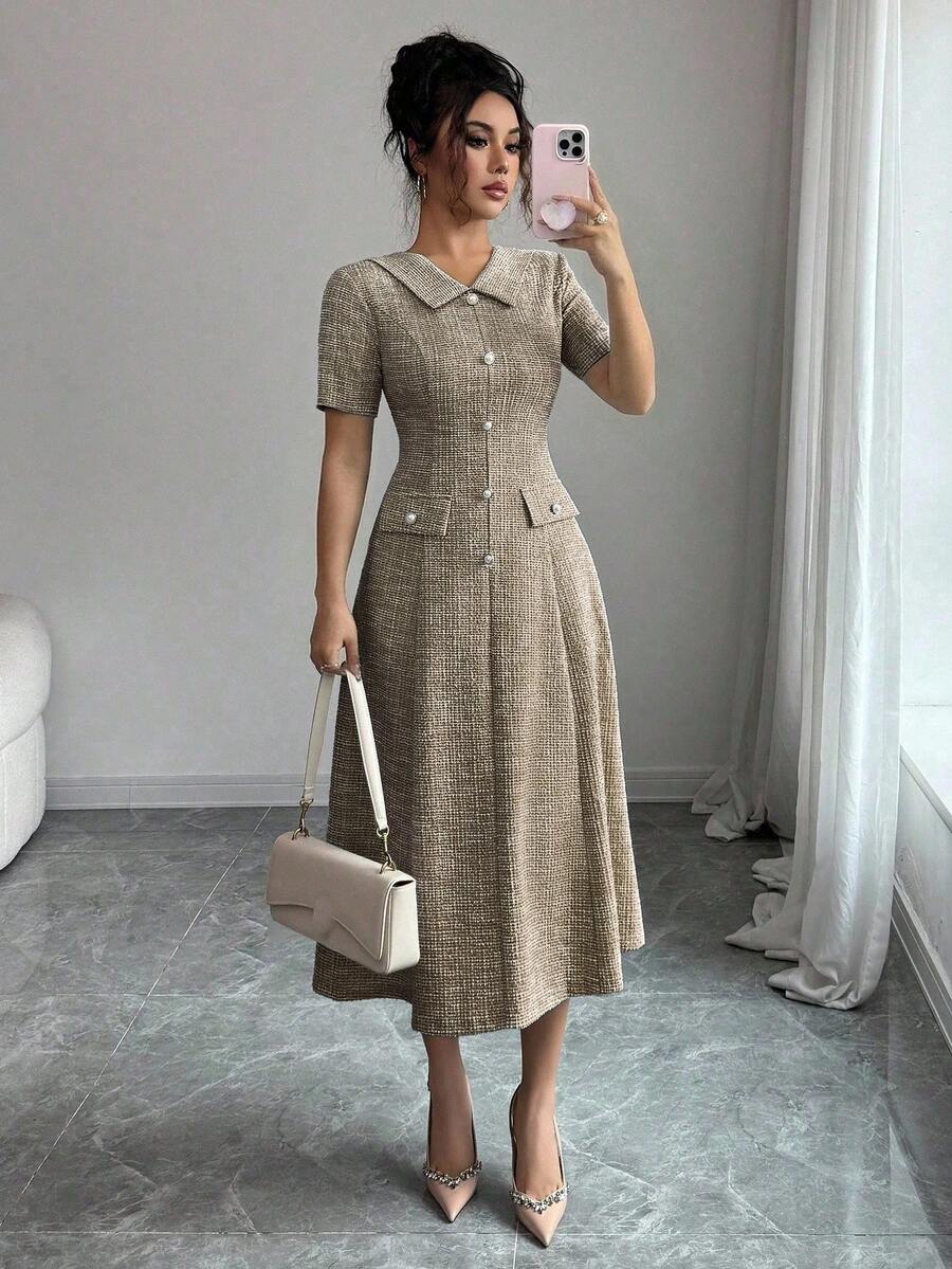 SHEIN Elenzga فستان متوسط الطول بياقة بيتر بان وأكمام قصيرة وأزرار لؤلؤية