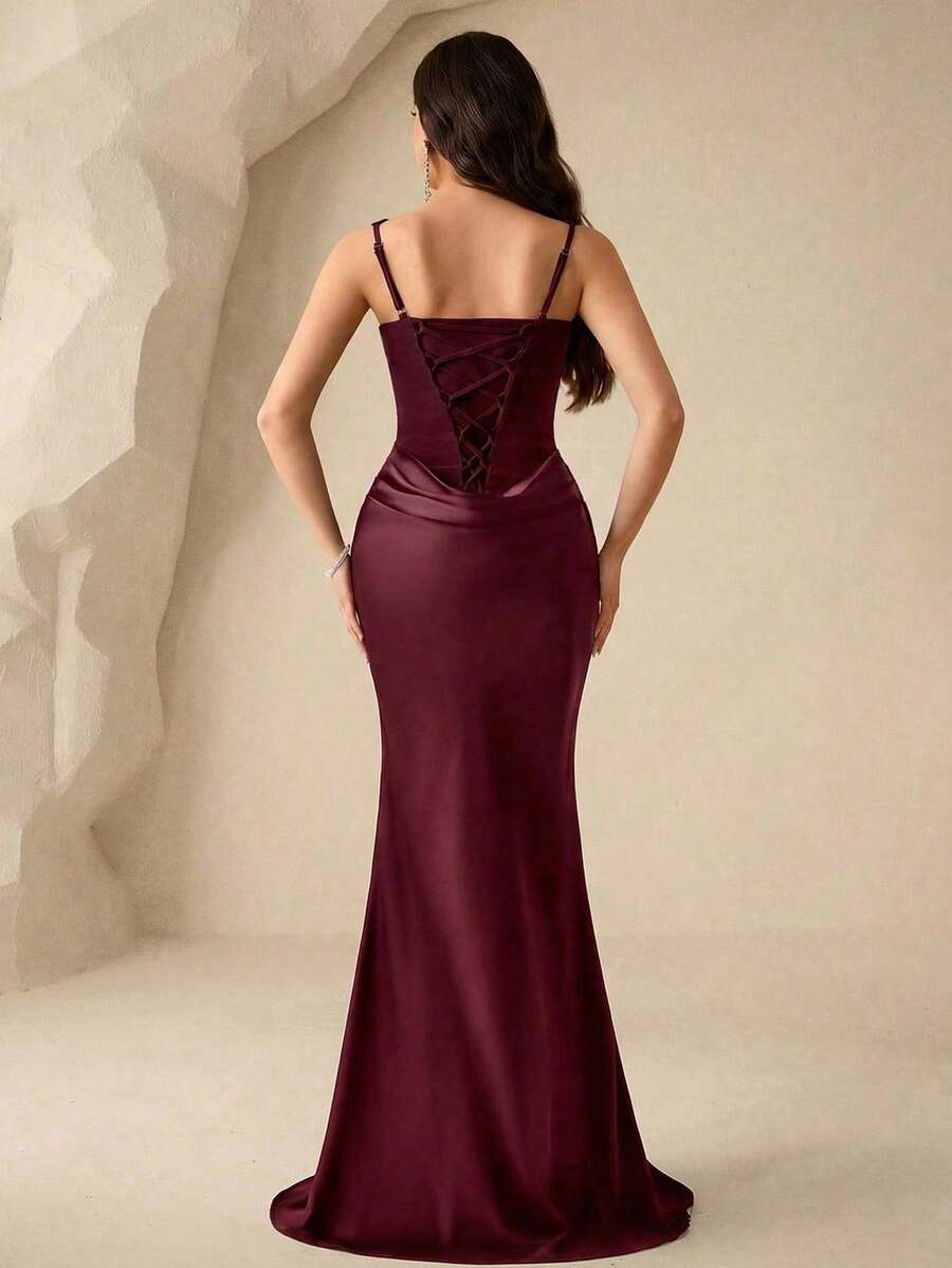 SHEIN Coutiva فستان سهرة بياقة مربعة بدون أكمام بلون عنابي