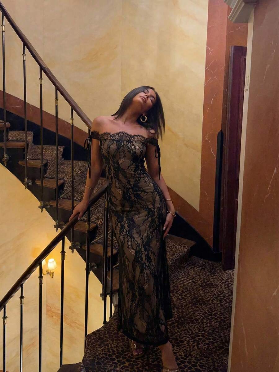SHEIN فستان أسود ضيق طويل بتصميم مثير