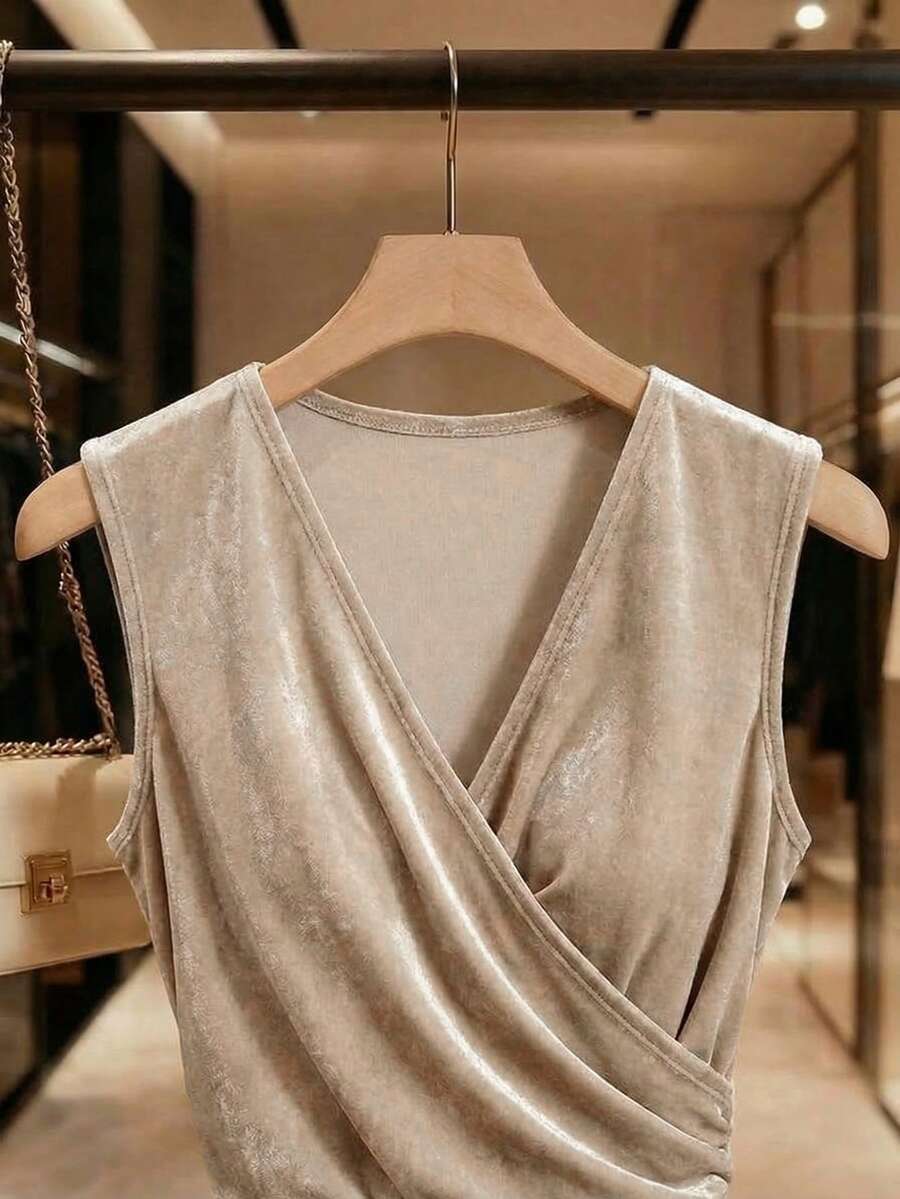 SHEIN Franclia فستان مزين بكشكشة بتصميم فرنسي