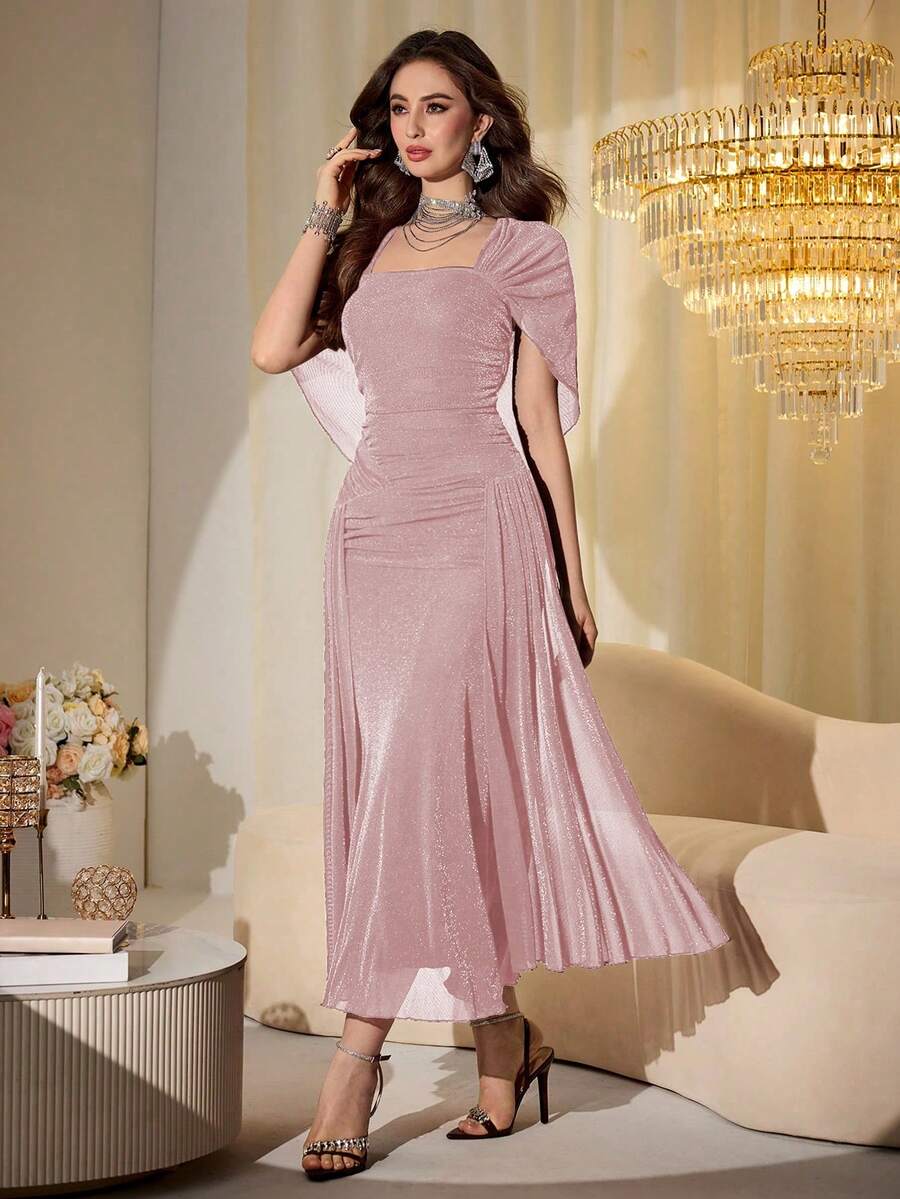 SHEIN Modelyn فستان طويل بأكمام شبكية لامعة بلون وردي فاتح