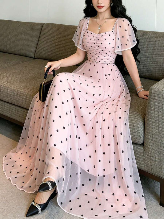 SHEIN Modelyn فستان طويل برقبة مربعة وأكمام قصيرة بطبعة نقاط