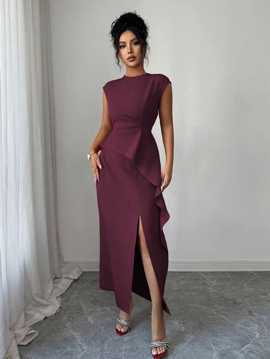 SHEIN Elenzga فستان بياقة مستديرة وخصر مطوي مع كشكشة وشق جانبي