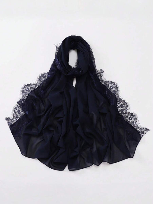 SHEIN حجاب نسائي من الشيفون بتطريز دانتيل رومانسي بلون أزرق داكن