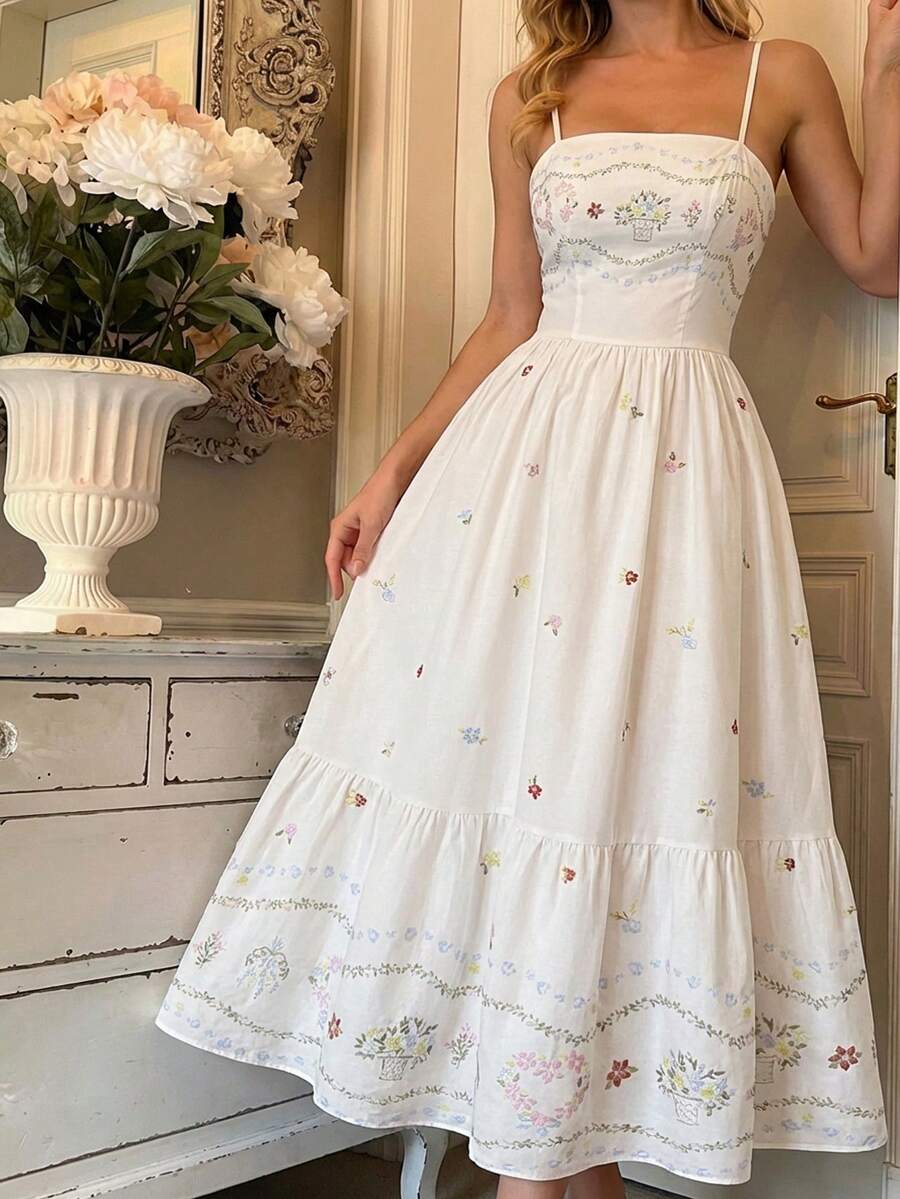 SHEIN MOD فستان بطبعة زهور مع كشكشة علي الذيل