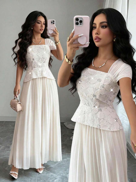 SHEIN Modelyn فستان فرنسي بياقة مربعة مزين بالخرز والتطريز