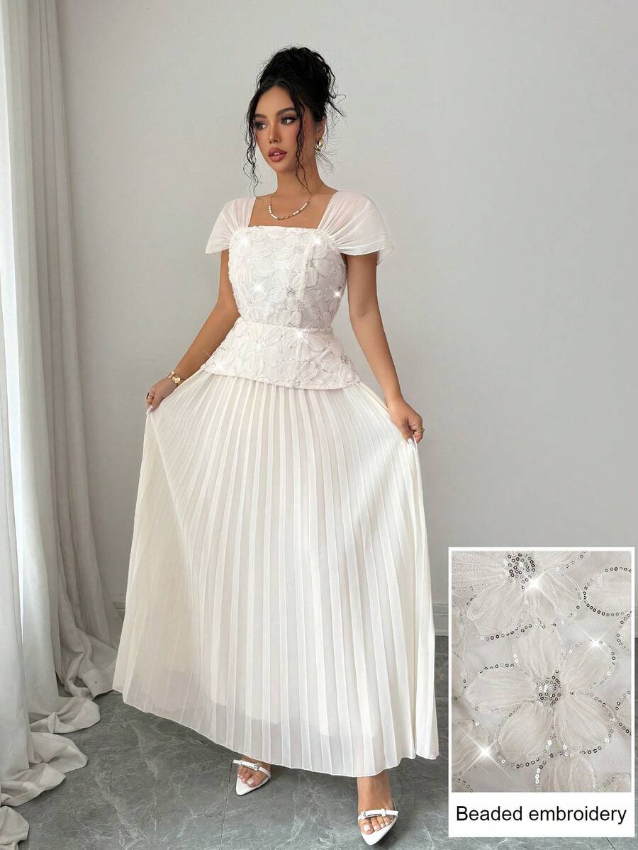 SHEIN Modelyn فستان فرنسي بياقة مربعة مزين بالخرز والتطريز