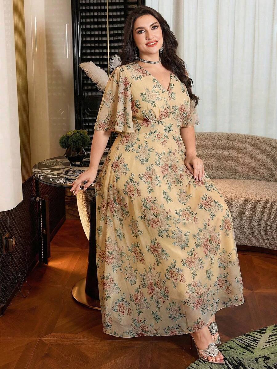 SHEIN Modelyn فستان ماكسي للمقاس الكبير بأكمام قصيرة مكشكشة وخصر مشدود