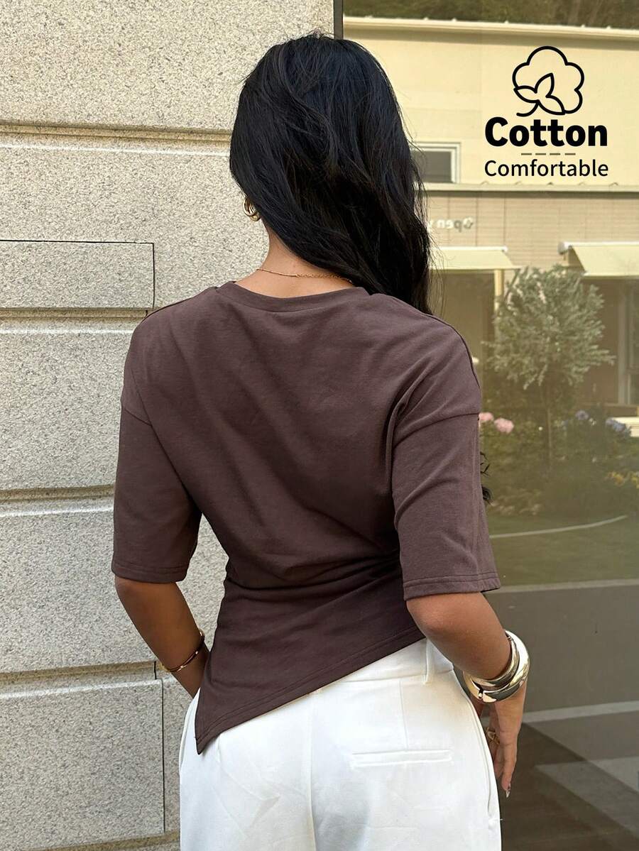 SHEIN Aloruh تي شيرت بياقة دائرية وخصر مشدود بتصميم غير متماثل