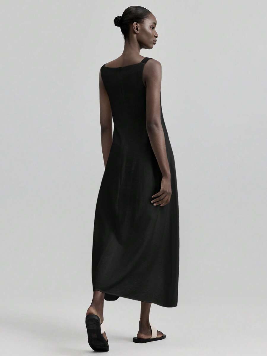 SHEIN ONTRE فستان أسود طويل مخطط كاجوال أنيق