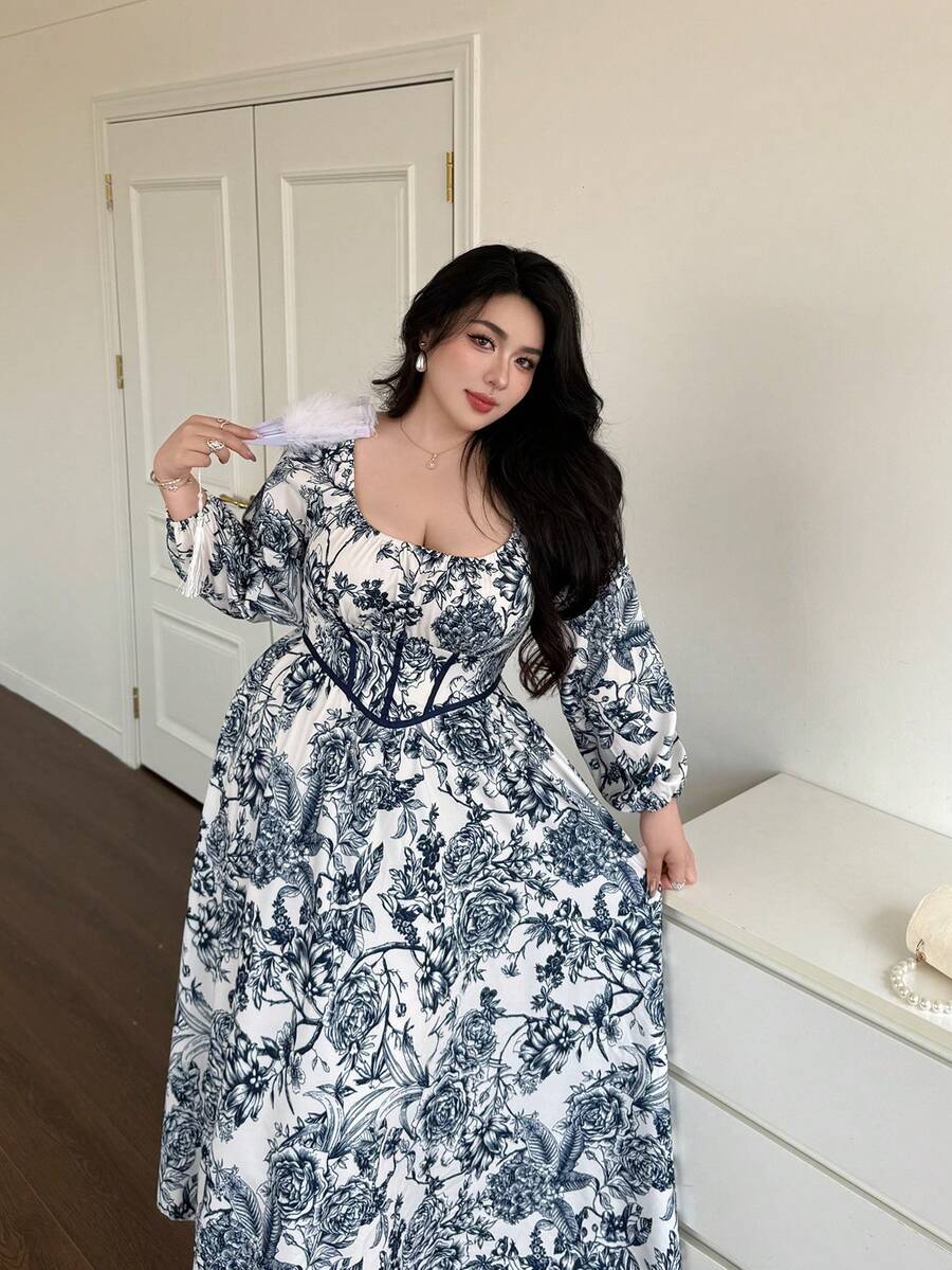 SHEIN Vibekara فستان طويل للمقاسات الكبيرة بطبعة خزف أزرق وأبيض كاجوال