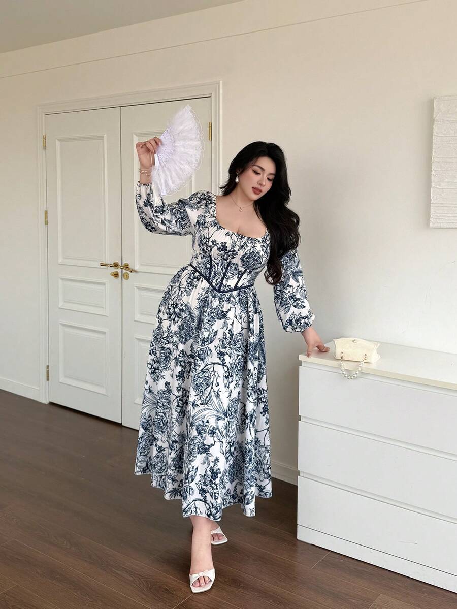 SHEIN Vibekara فستان طويل للمقاسات الكبيرة بطبعة خزف أزرق وأبيض كاجوال