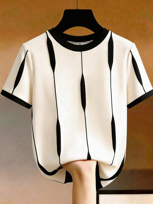 SHEIN GlowEve تي شيرت بياقة دائرية وأكمام قصيرة