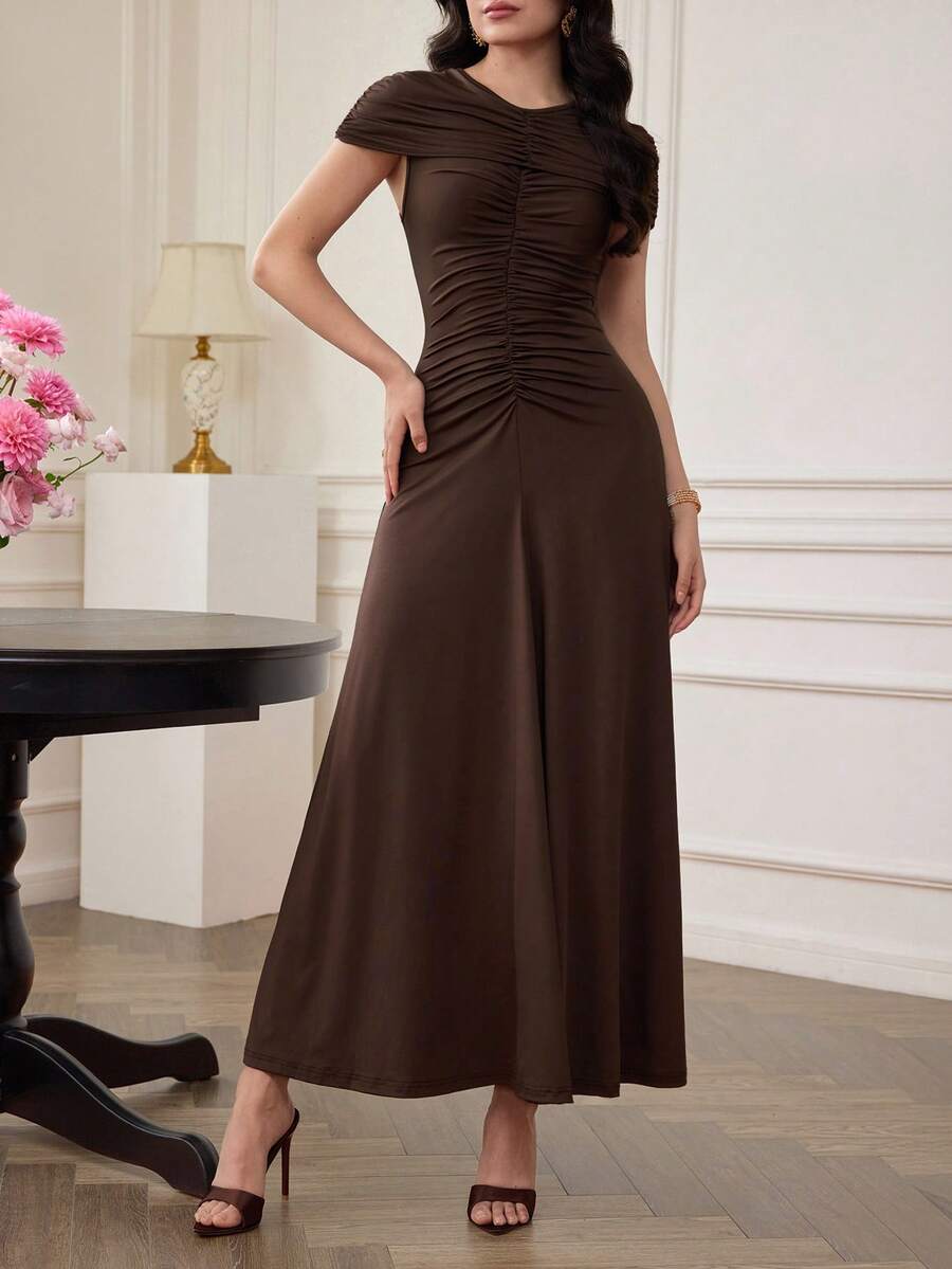 SHEIN Modelyn فستان أنيق بخصر مطوي وقصة مخصرة