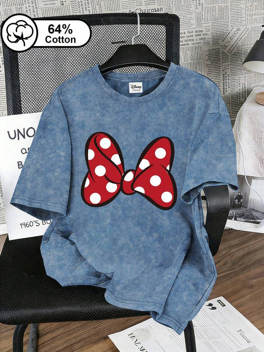 SHEIN Disney تي شيرت أزرق  بطبعة فيونكة منقطة ستايل ديزني