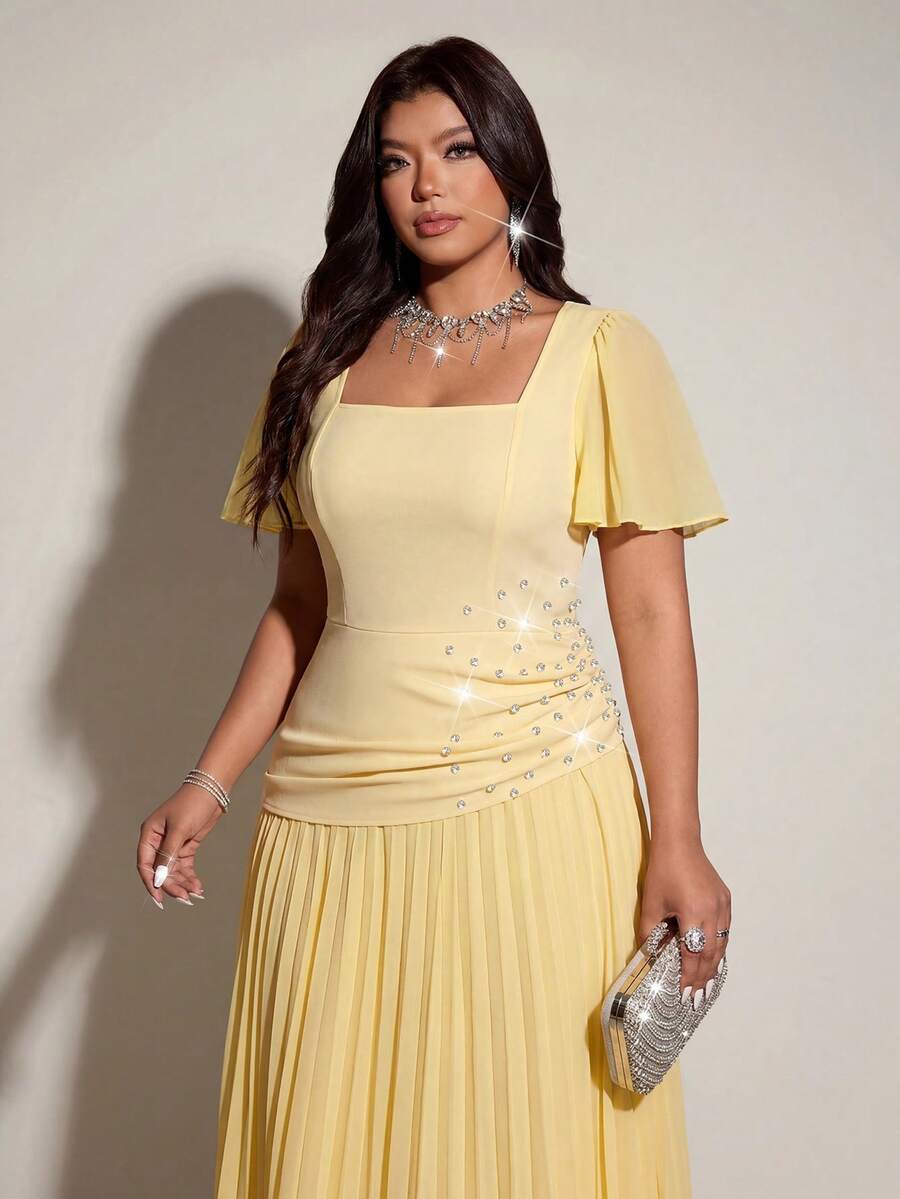 SHEIN Viva Relle فستان طويل أصفر بخصر مزين بالراين للمقاسات الكبيرة