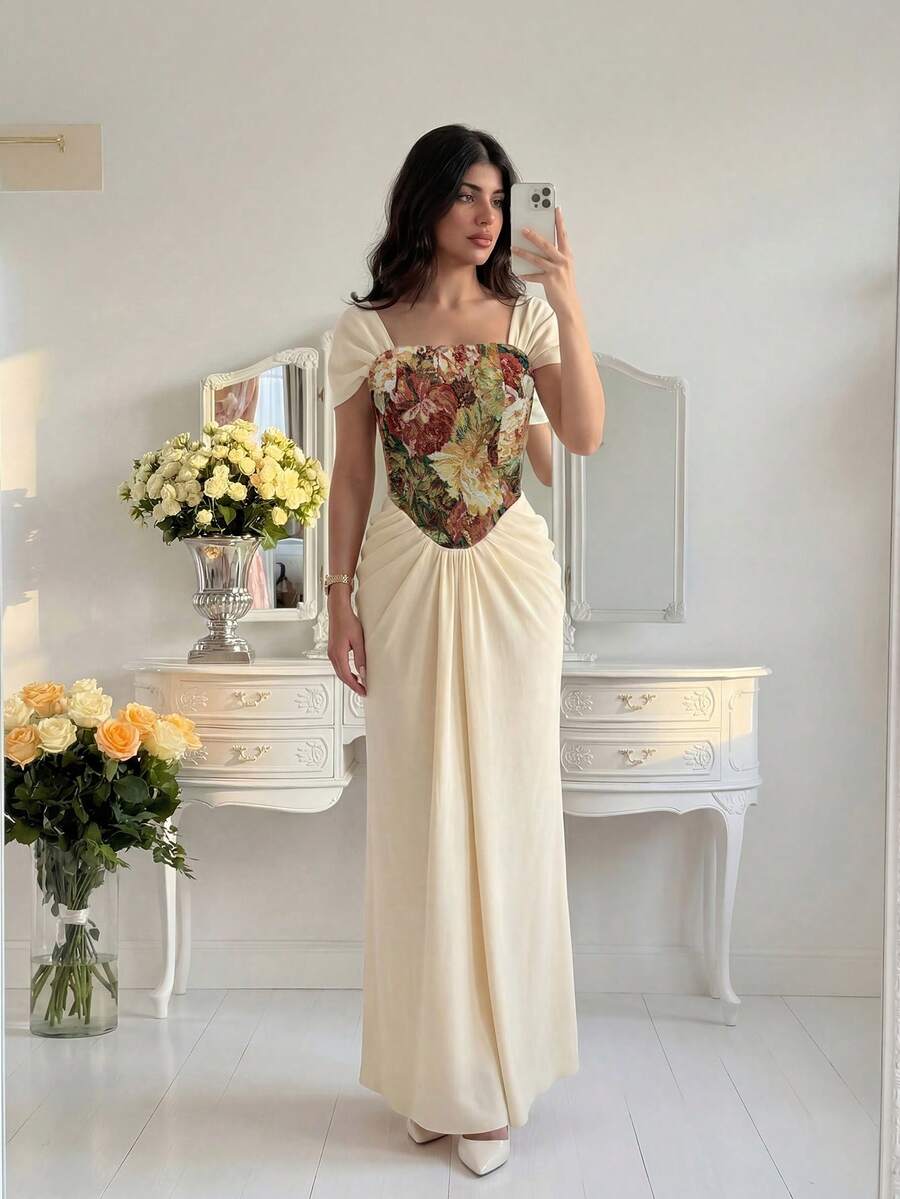 SHEIN Modelyn فستان محبوك جاكار مرقع بأكمام قصيرة بخصر مجمع