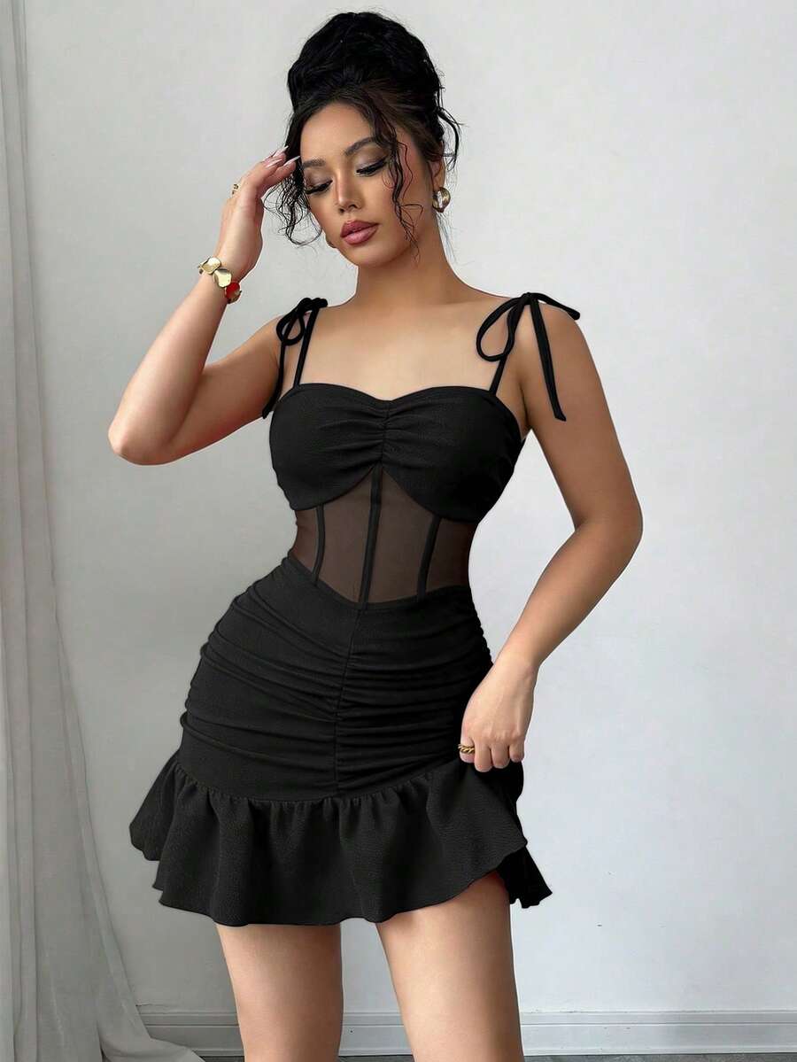 SHEIN GlowEve فستان أسود قصير بحمالات رفيعة من قماش مشبك محبوك وشبكي