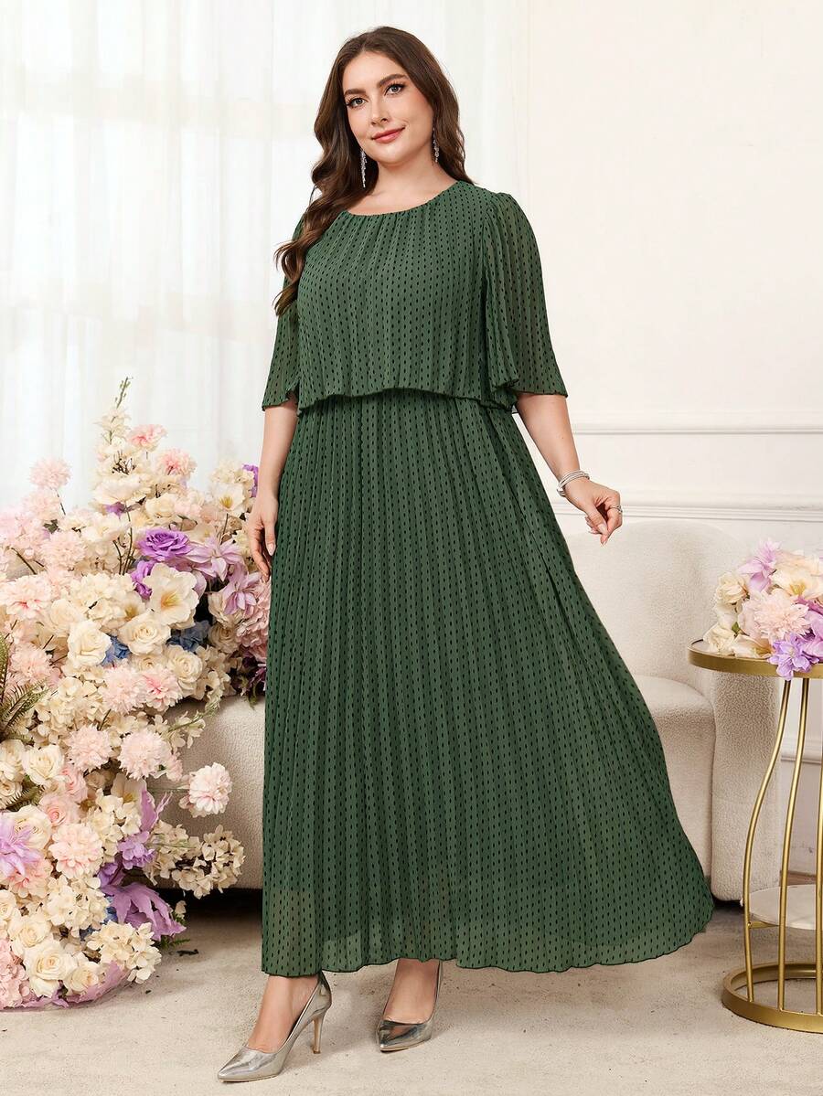 SHEIN Clasi فستان أخضر مطوي للمقاسات الكبيرة