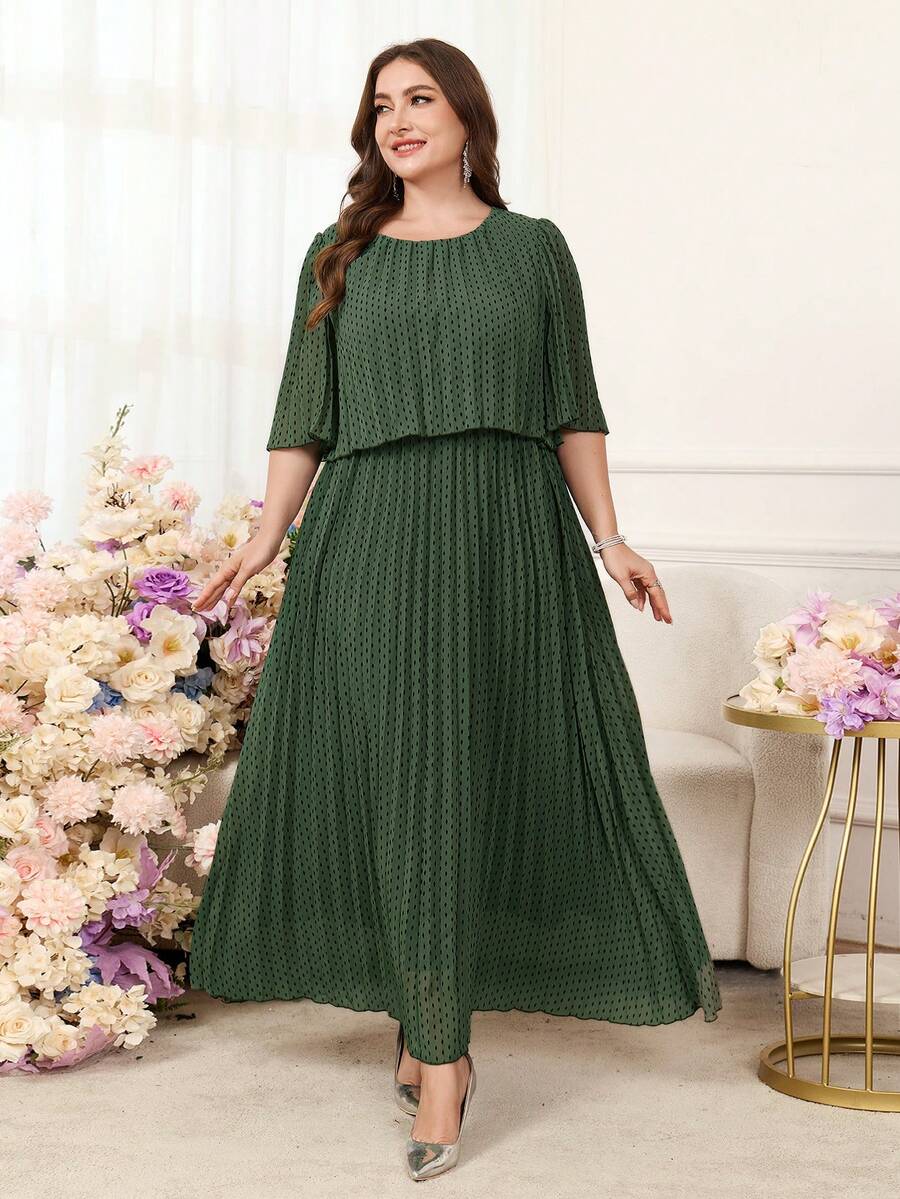 SHEIN Clasi فستان أخضر مطوي للمقاسات الكبيرة