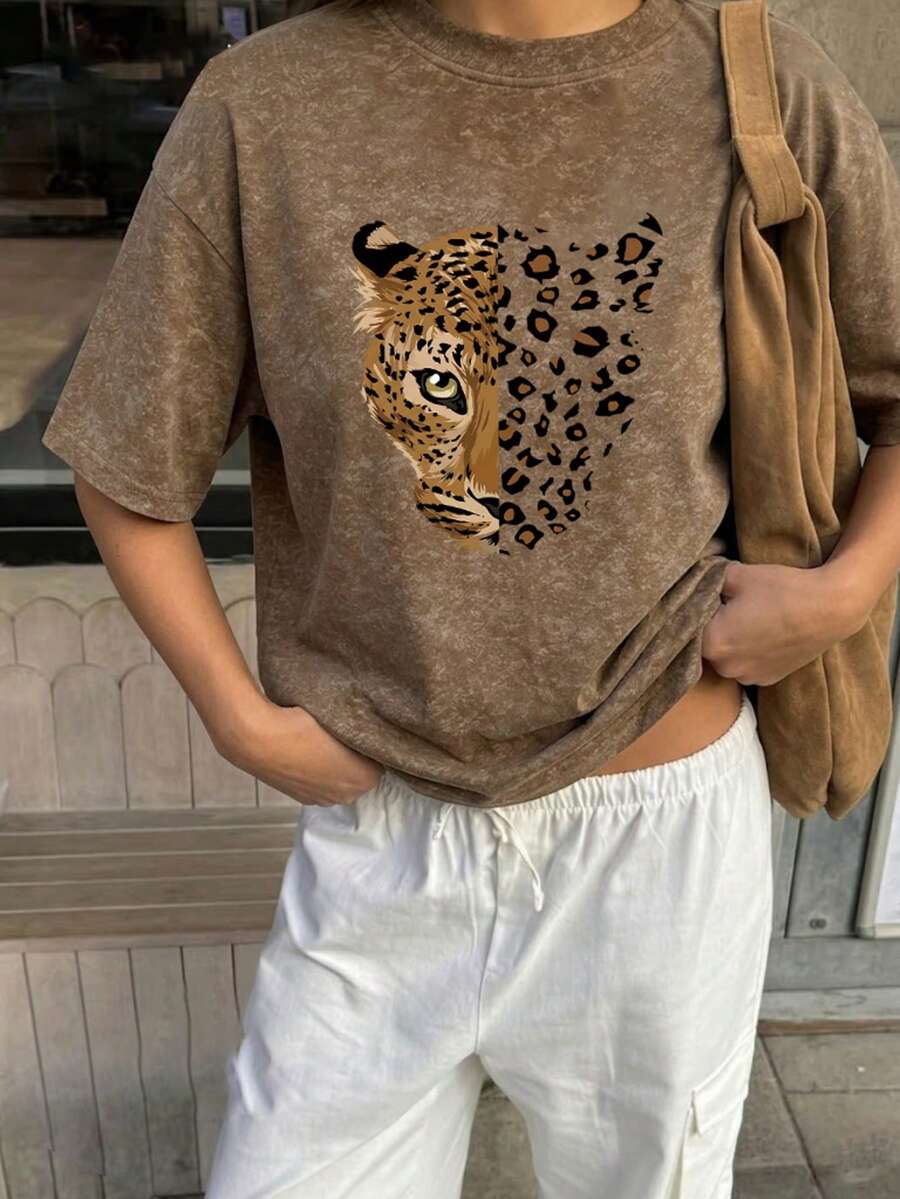 SHEIN تي شيرت نسائي بني بطبعة وجه نمر بتأثير تاي داي