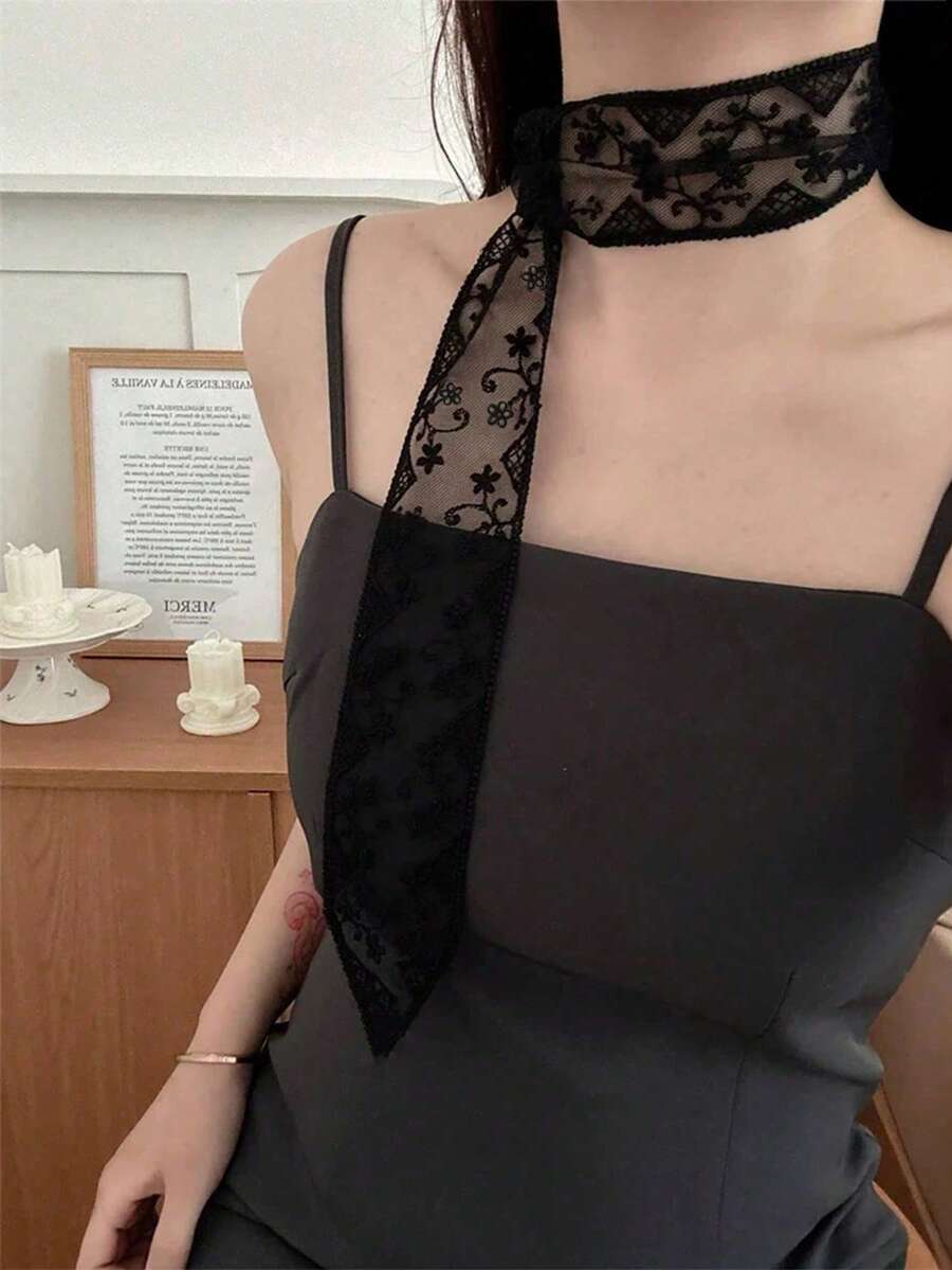 SHEIN وشاح دانتيل أسود ناعم مطرز بالزهور للرأس والرقبة والمعصم