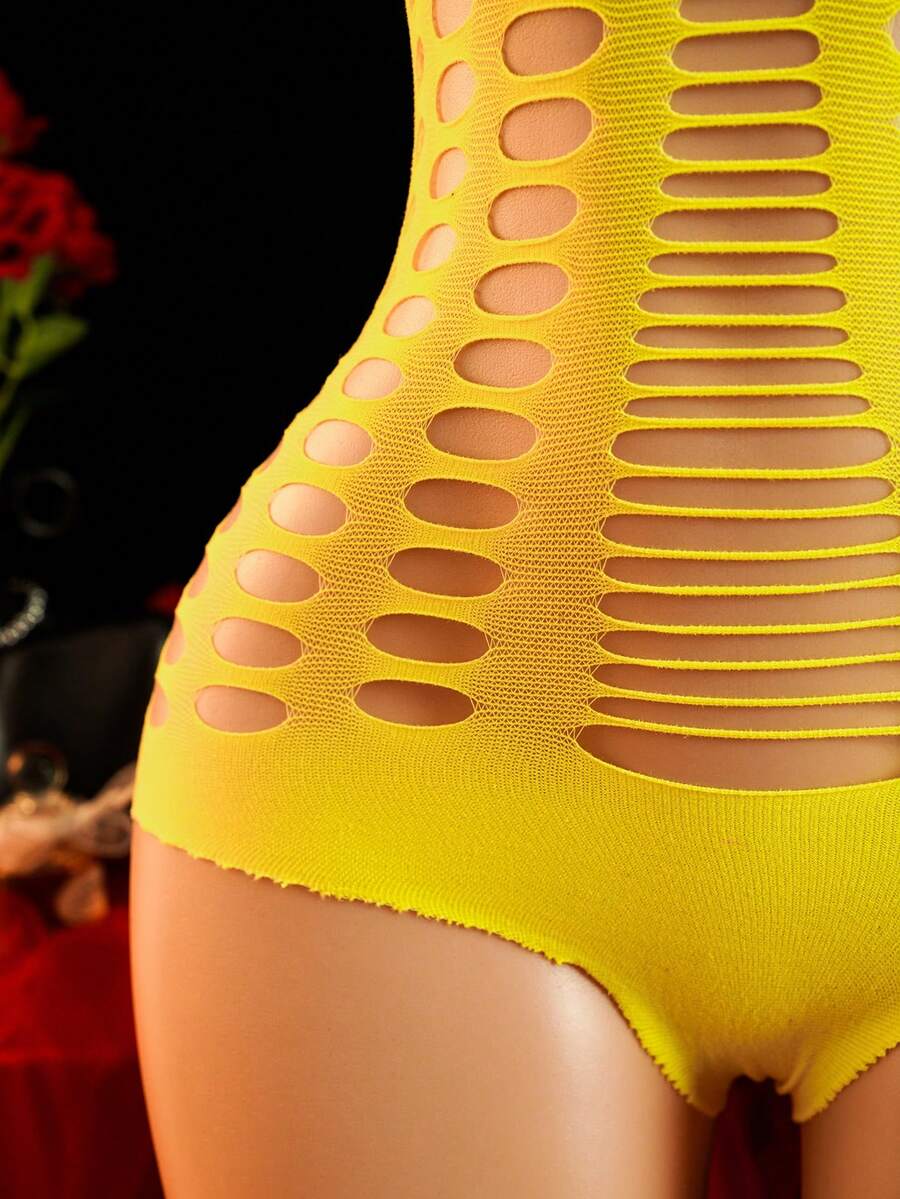 SHEIN ChaseTheNight جمبسوت بدون حمالات باللون الأصفر