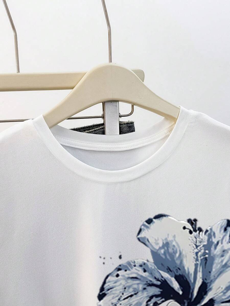 SHEIN Resyla تي شيرت نسائي فضفاض بطبعة زهور مائية