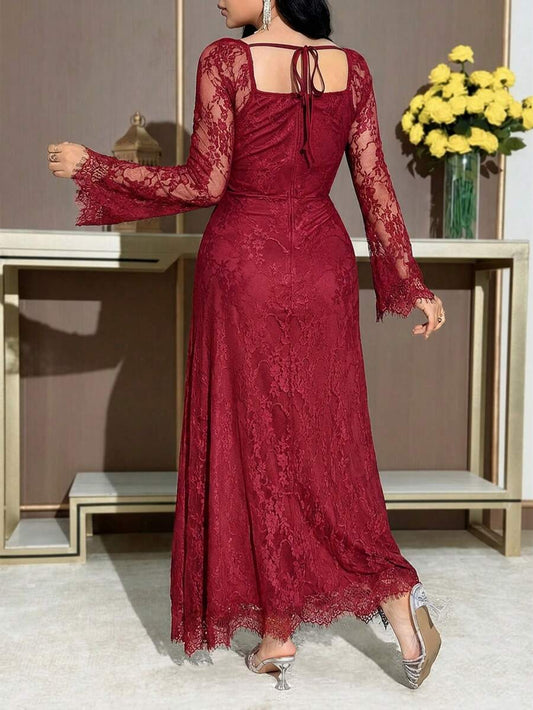 SHEIN Feyla فستان بياقة مربعة وأكمام طويلة مزخرف بالدانتيل والكشكشة
