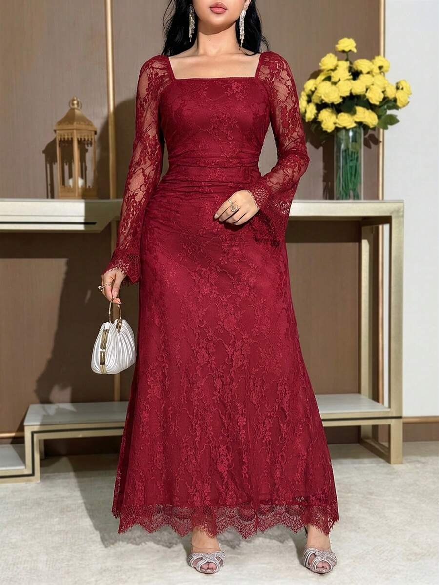 SHEIN Feyla فستان بياقة مربعة وأكمام طويلة مزخرف بالدانتيل والكشكشة