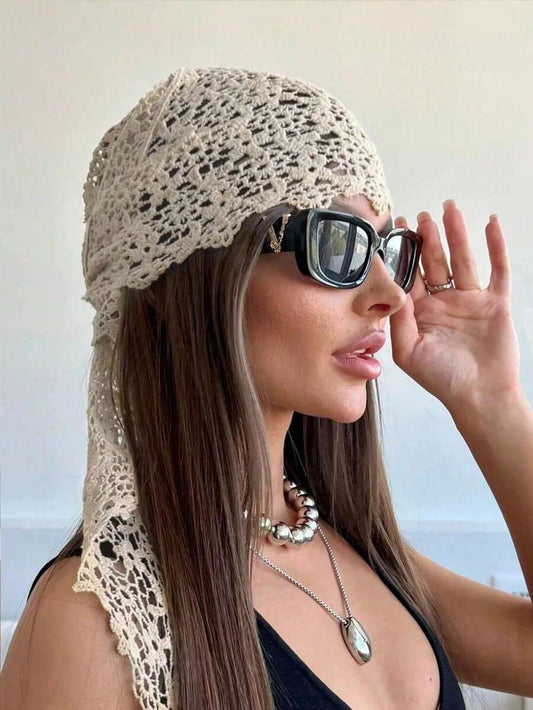 SHEIN وشاح رأس من الدانتيل المزهر خفيف الوزن وقابل للتنفس