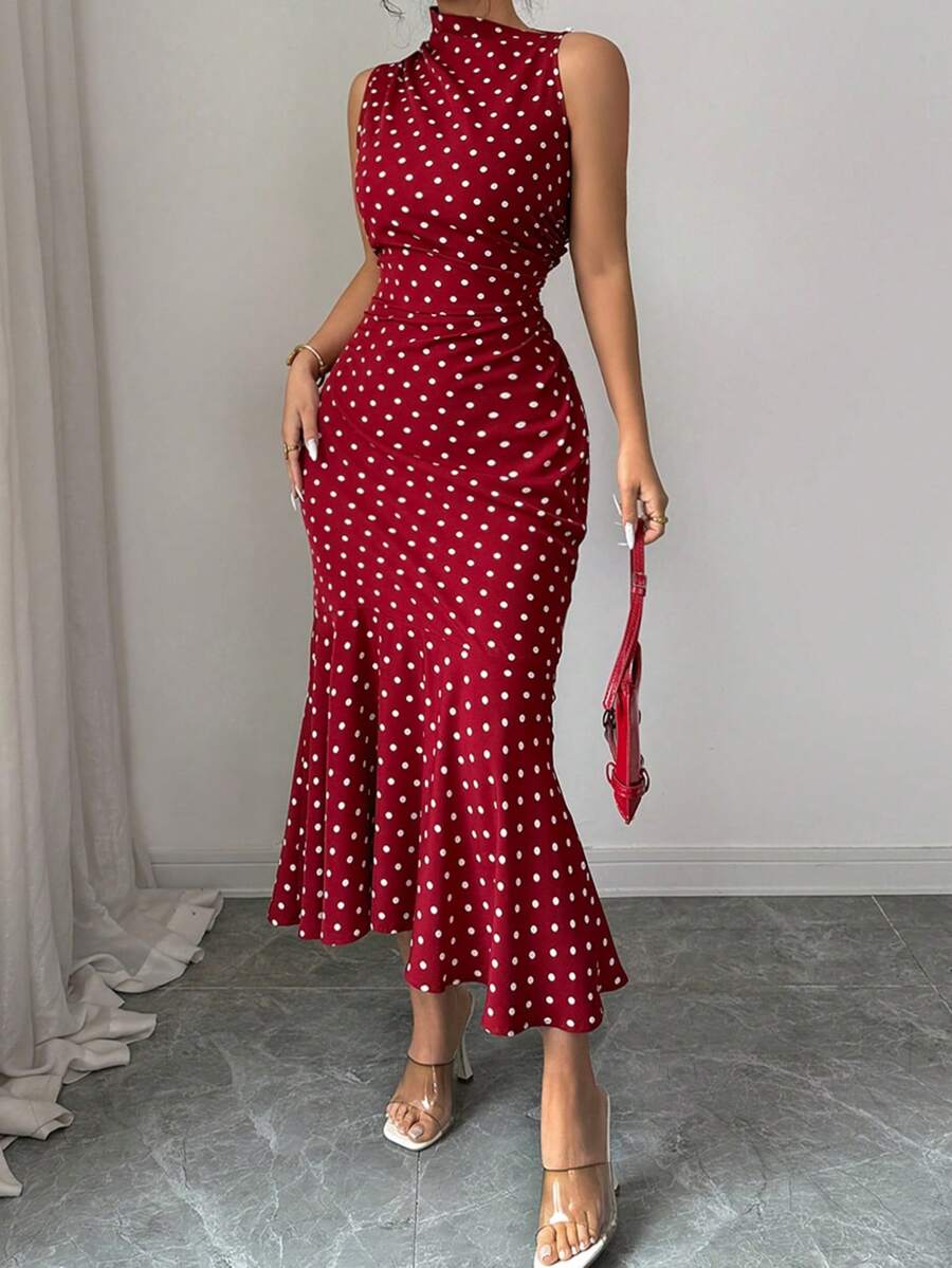 SHEIN Rafferiza فستان أحمر ضيق بخصر مشدود بنقشة نقاط
