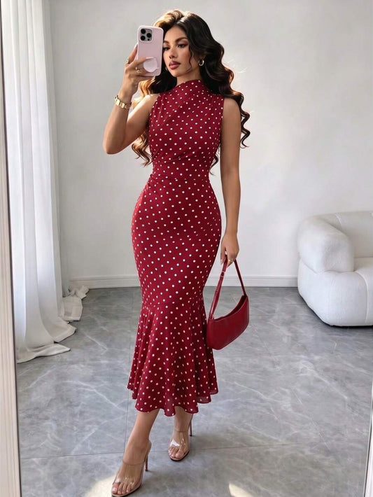 SHEIN Rafferiza فستان أحمر ضيق بخصر مشدود بنقشة نقاط