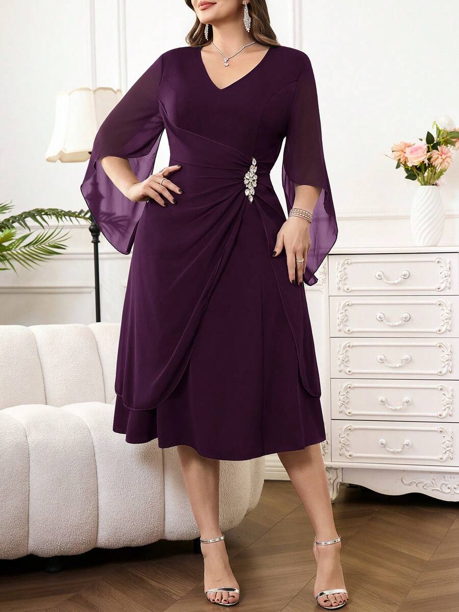SHEIN Reflora فستان سادة للمقاسات الكبيرة بلون أرجواني