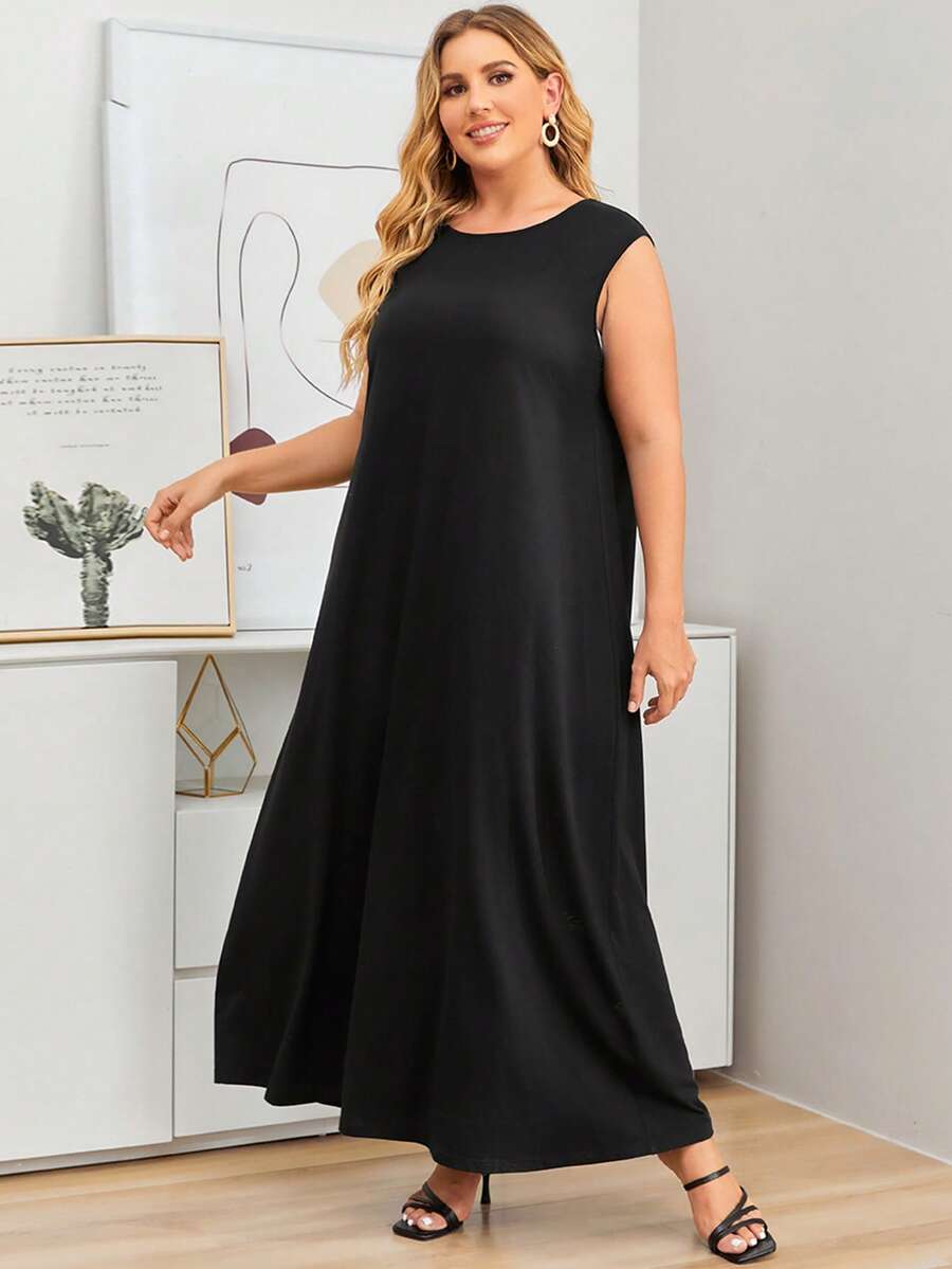 SHEIN Al Najma فستان تانك أسود ماكسي سادة للمقاس الكبير
