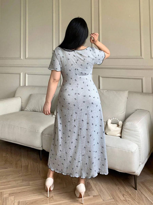 SHEIN Feyla فستان رمادي للمقاسات الكبيرة بأكمام قصيرة